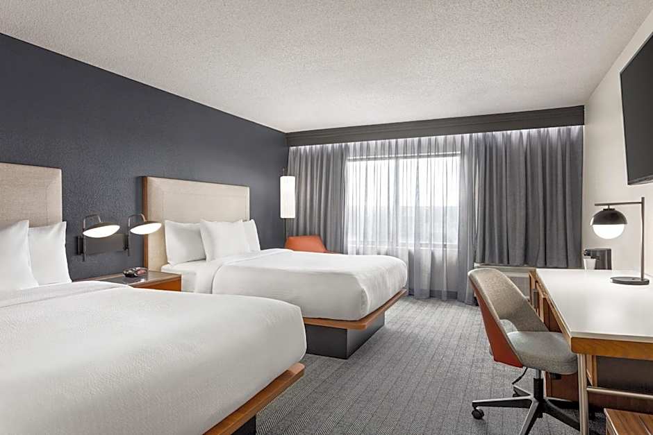 Courtyard by Marriott Houston Sugar Land/Stafford