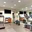 Holiday Inn Express Hotel & Suites Dayton-Centerville By IHG