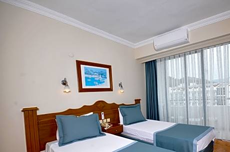 Standard Room Garden View