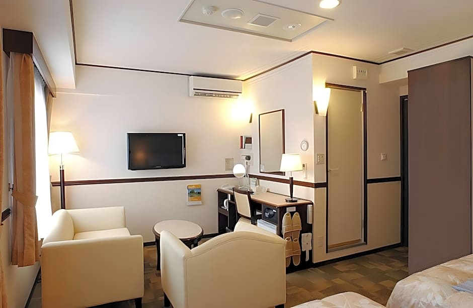Toyoko Inn Kyoto Gojo-Omiya