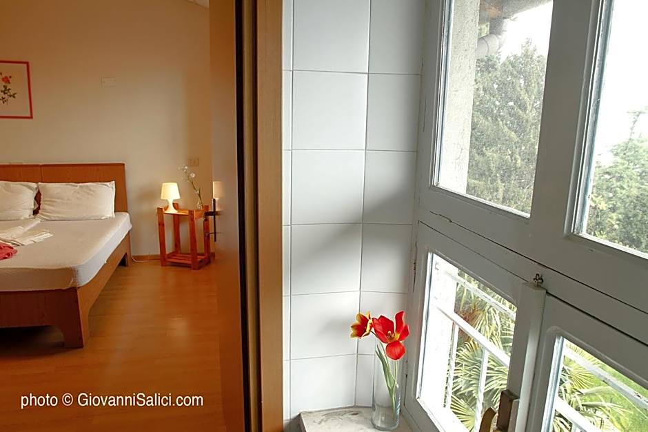 SANTANGELA Hostel & Rooms