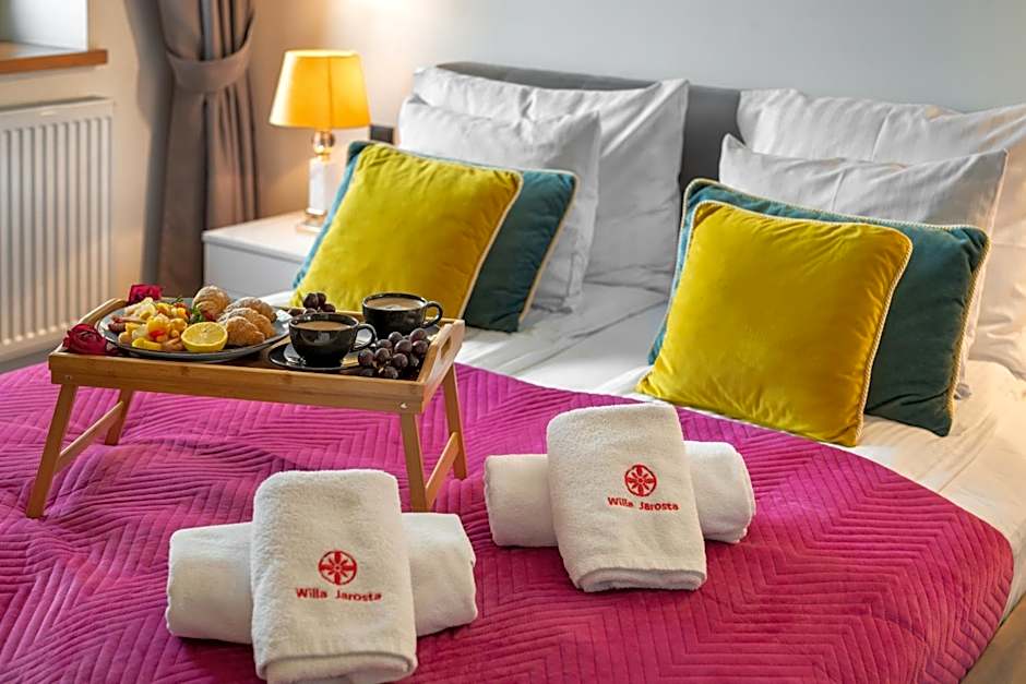 WILLA JAROSTA & SPA, AC -free parking