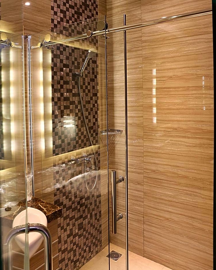 Grand Citihub Hotel @kajoetangan