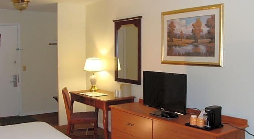 University Lodge Amherst Ma 345 North Pleasant 01002