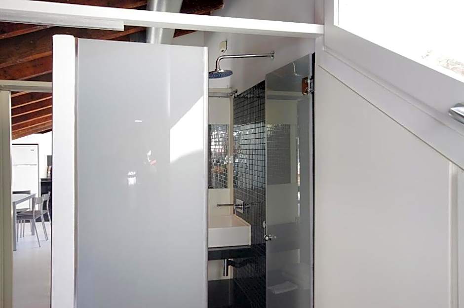 Mosen Sorell Apartments