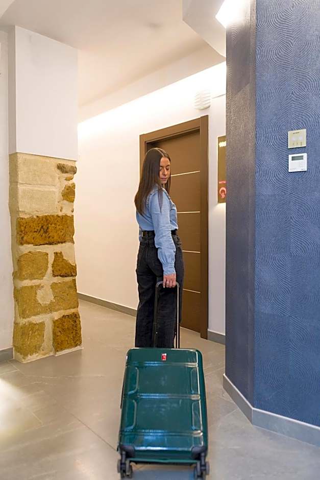 HOTEL FUENTE REDONDA LUXURY