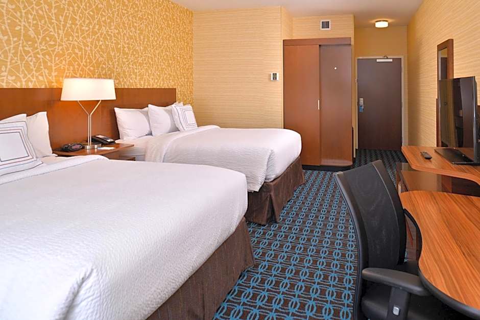 Photo 1 of 3 of 2 Queen Beds, Hearing/Mobility Accessible, Bathtub