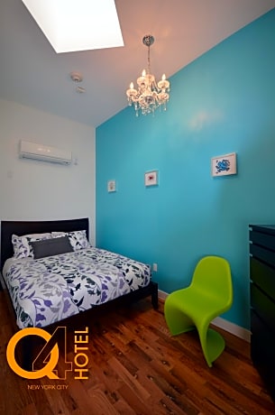 Queen Room