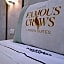 Famous Crows Lisbon Suites