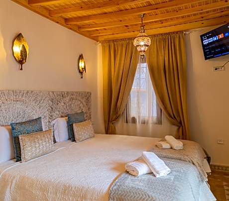 Superior Deluxe Double or Twin Room