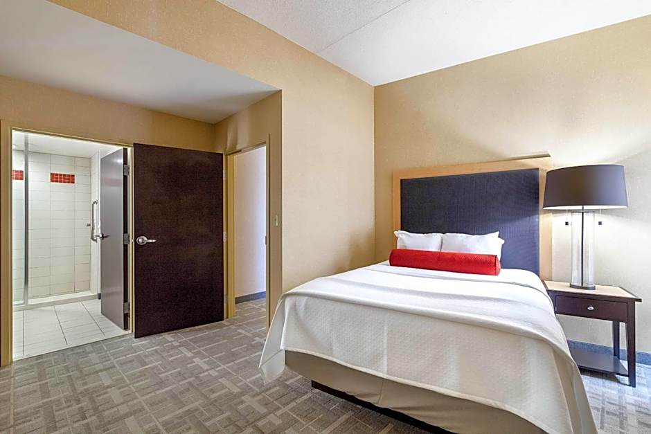 Cambria Hotel Pittsburgh - Downtown