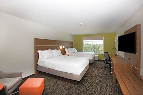 Standard Queen Room with Two Queen Beds