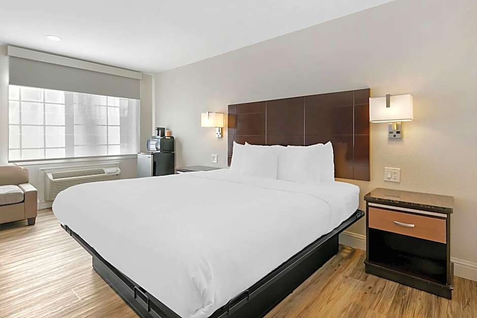 Quality Inn & Suites Sacramento Downtown Area