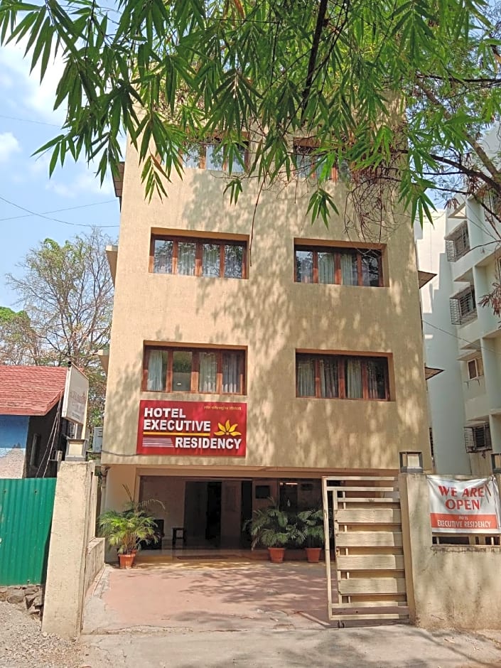 Hotel Executive Residency
