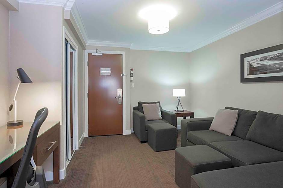 Sandman Signature Hotel & Suites Prince George