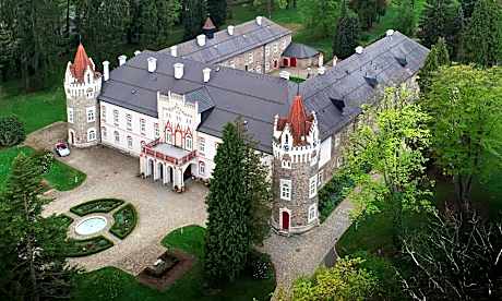 Chateau Herálec Boutique Hotel & Spa by L'Occitane