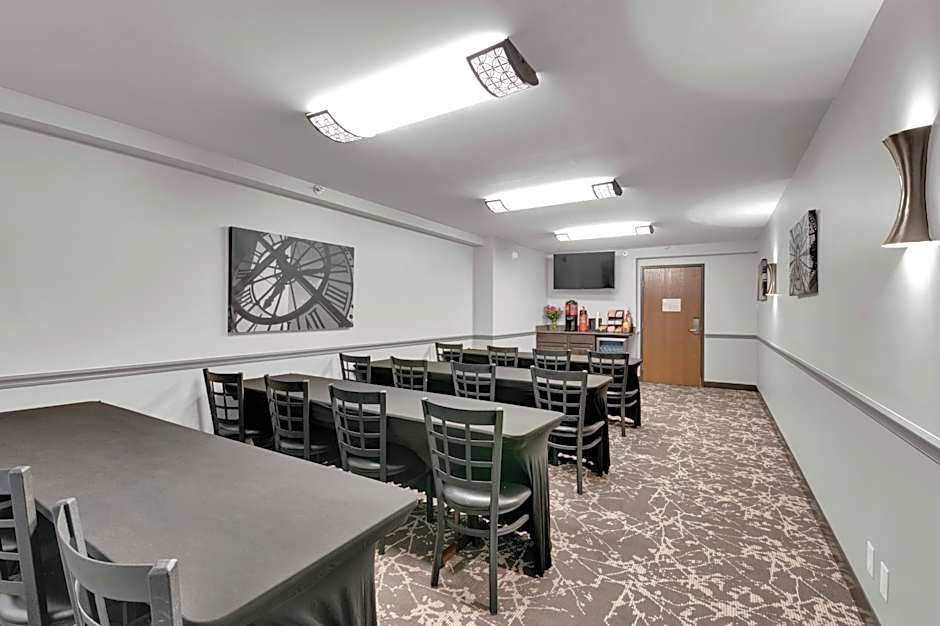 Best Western Plus The Charles Hotel