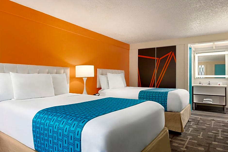 Dover Inn and Suites