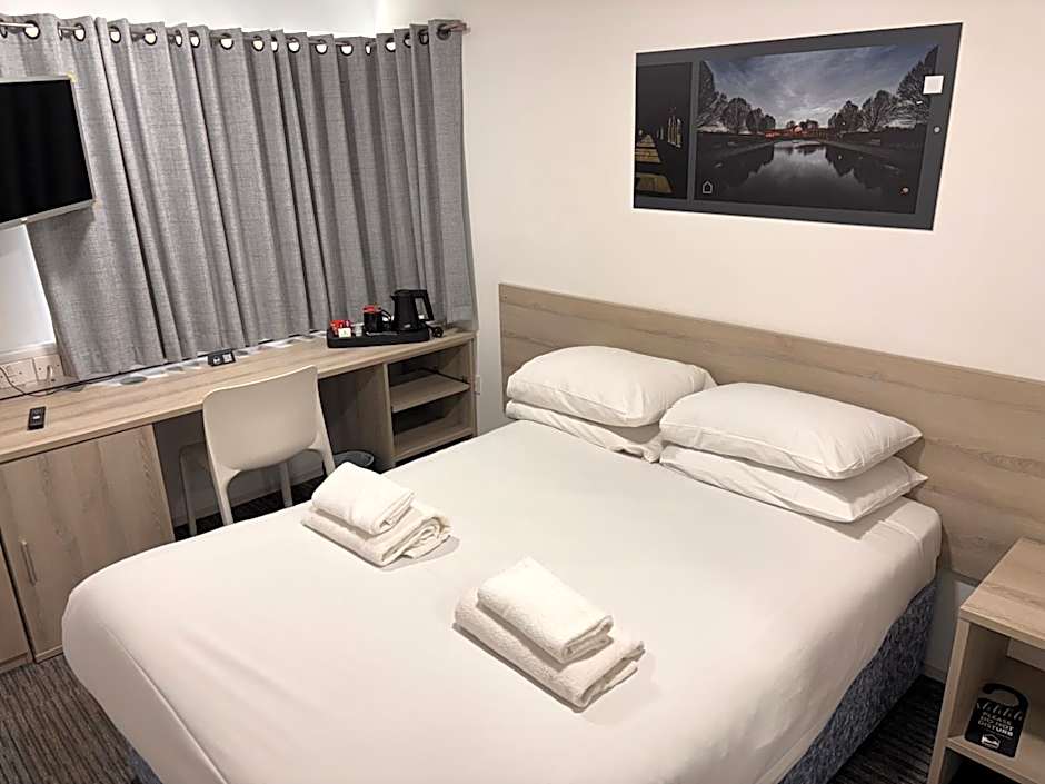 Broadview Hotel