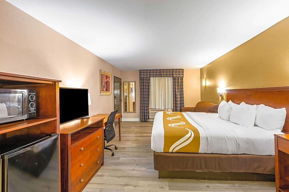 Quality Inn