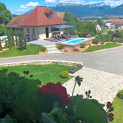Le Paon Bleu Annecy Poisy