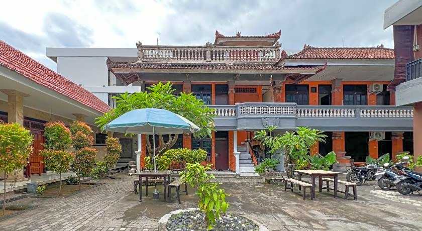 Mahendra Beach Inn