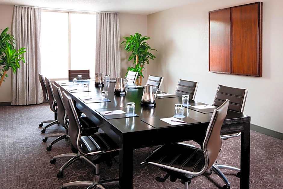 Sheraton Suites Fort Lauderdale At Cypress Creek