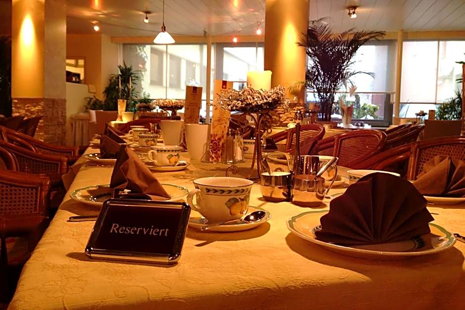 City Hotel Ost am Ko