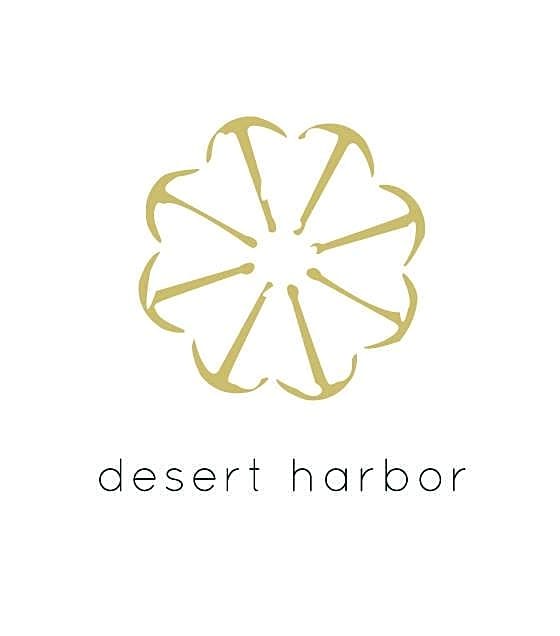 Foto 1 von 8 von Desert Harbor