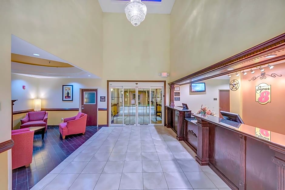 Super 8 by Wyndham Hidalgo/McAllen Area
