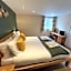 The Shoe Inn Rooms