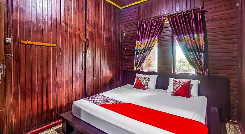 Hotel O Filadelfia Resto & Penginapan Near Benteng Moraya