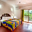 Suites Plaza del Rio