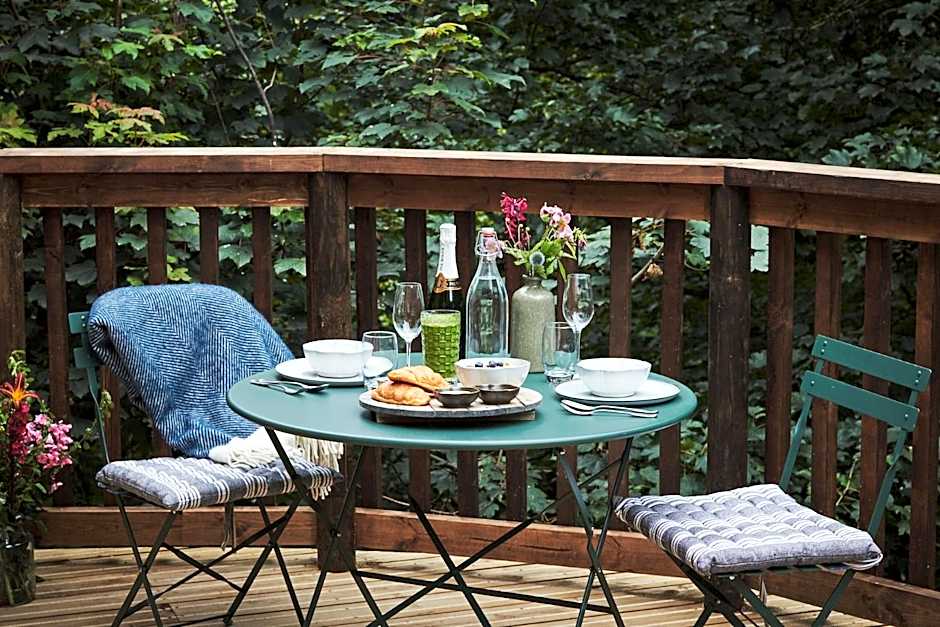 Wildhive Callow Hall