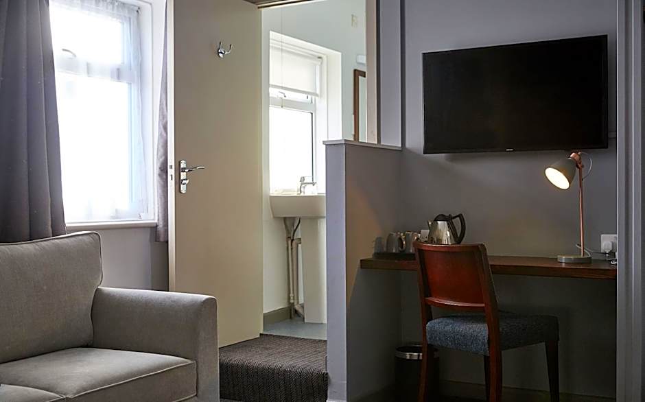 The Spyglass & Kettle by Greene King Inns