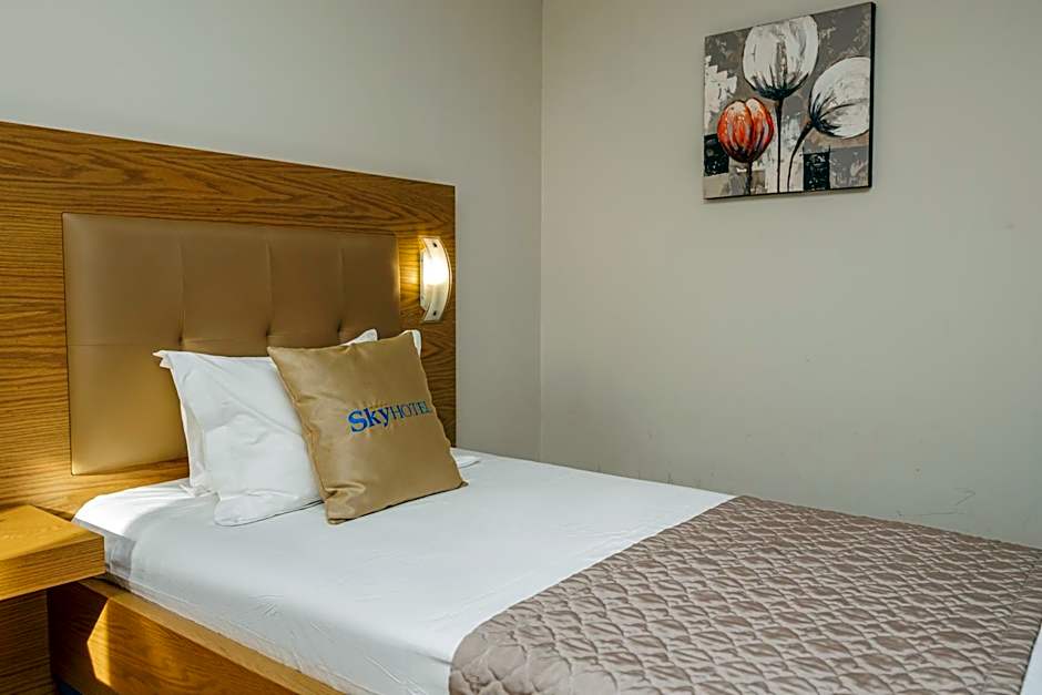 Sky Hotel Tirana