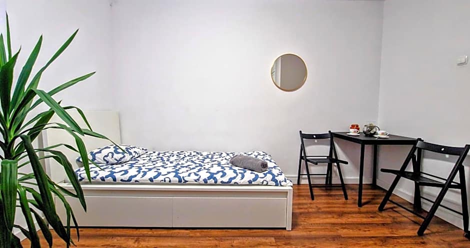 Meander Natolin Pokoje Blisko Metra