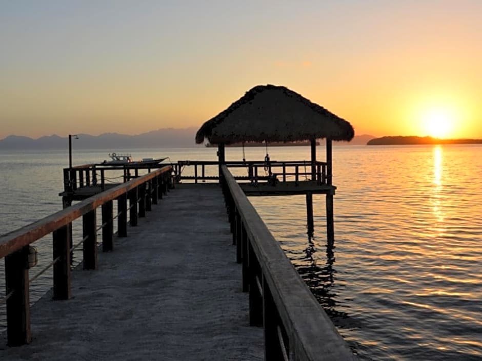 Cocotinos Hotel Sekotong Lombok