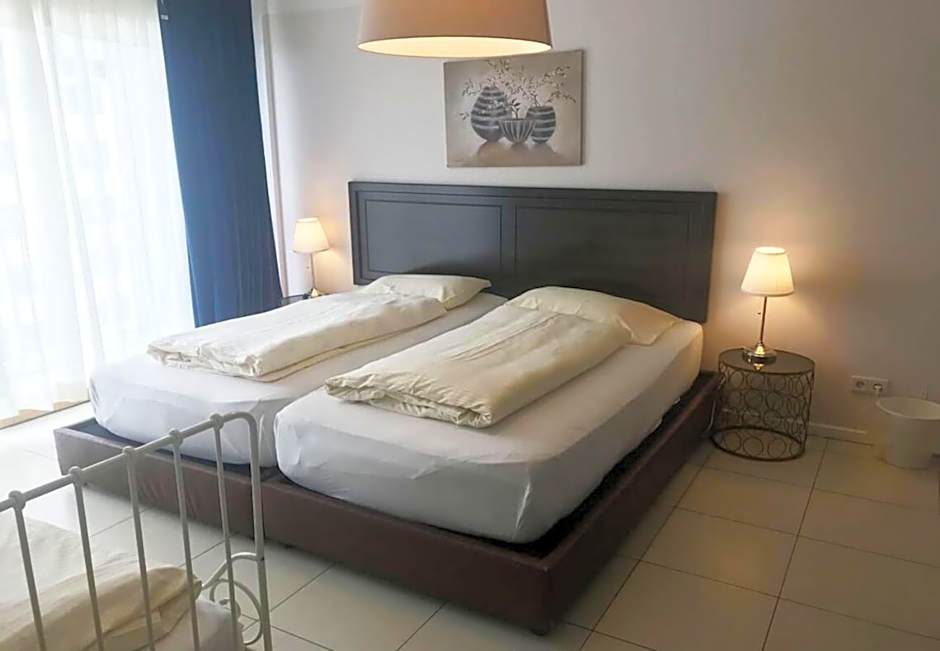 Baynunah Suites Aparthotel