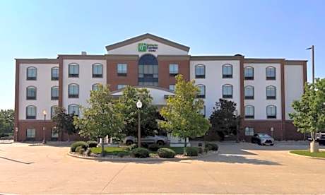 Holiday Inn Express Hotel & Suites Ennis By IHG