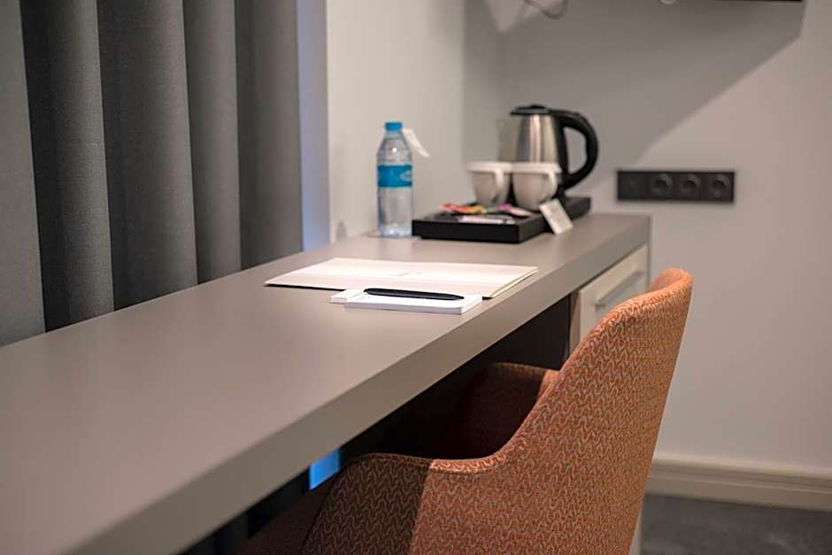 Dovv Hotel Busıness