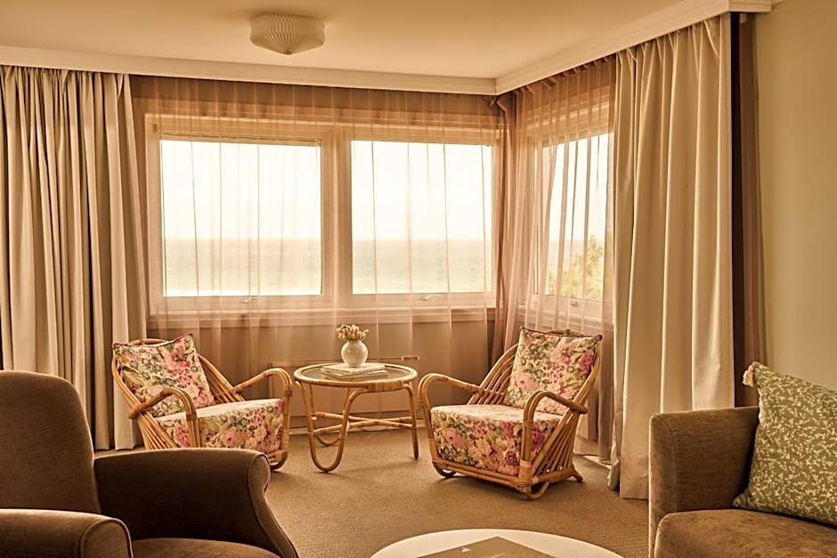 Sola Strand Hotel