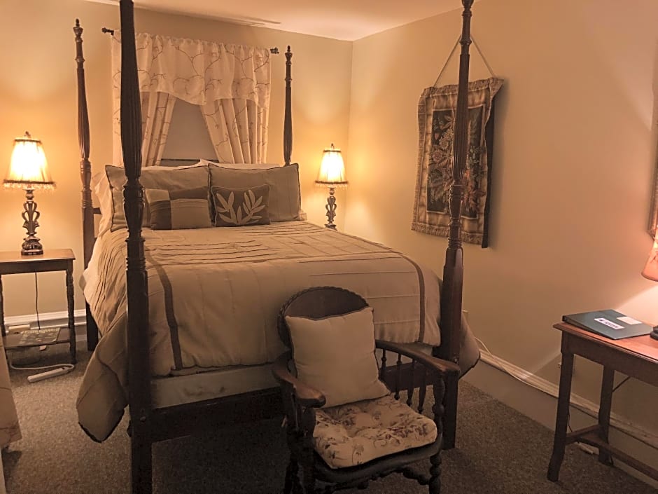 Alpine Haus Bed & Breakfast Inn
