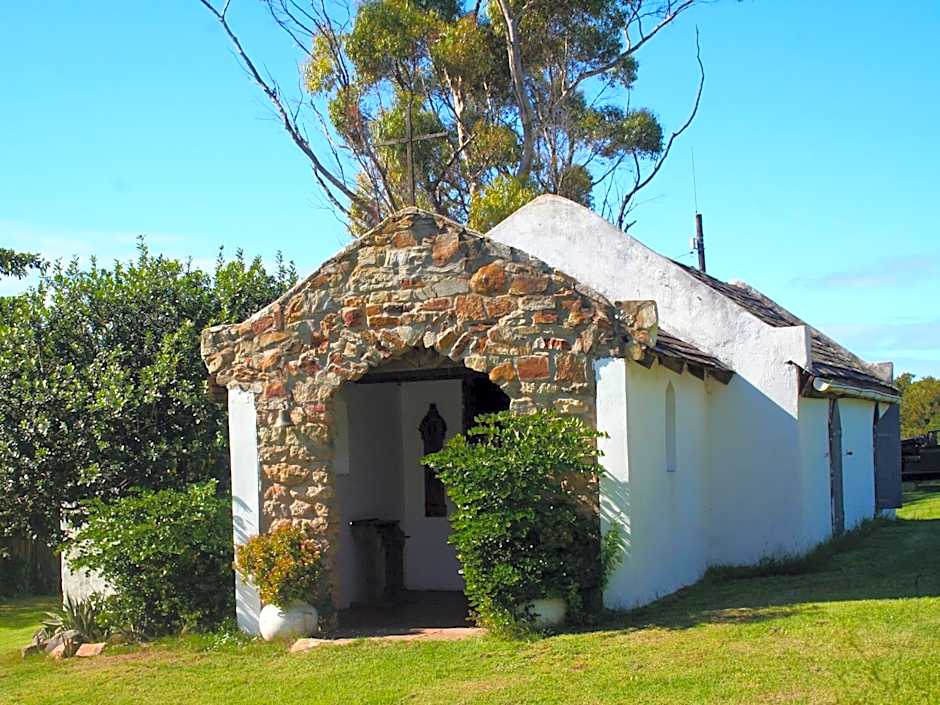 Leeuwenbosch Country House - Amakhala Game Reserve