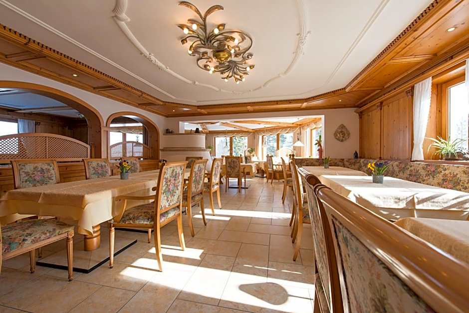 Hotel St. Ulrich Garni