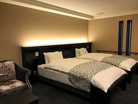 Suite Room with Tatami Area