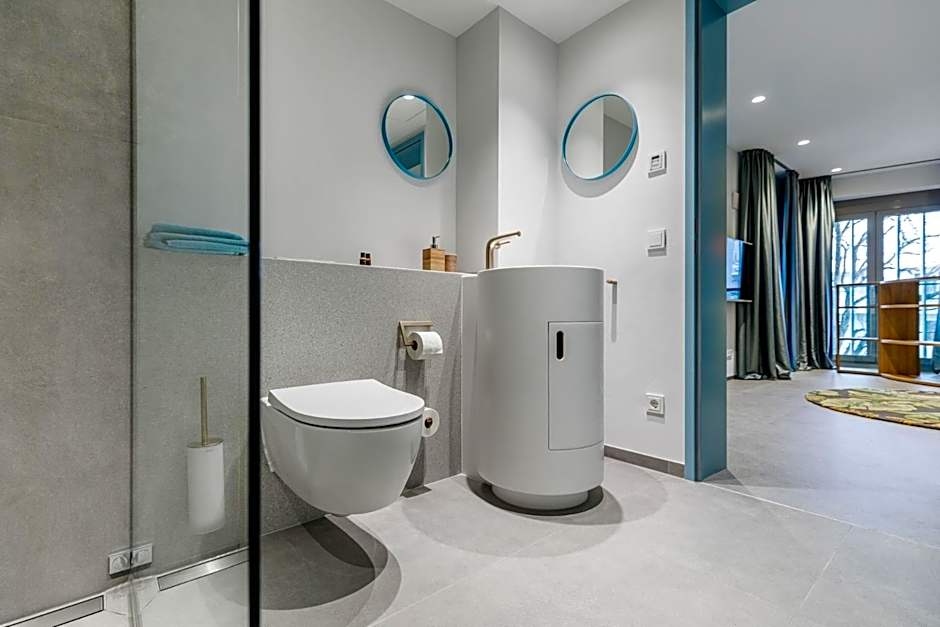 Brucklyn Suites