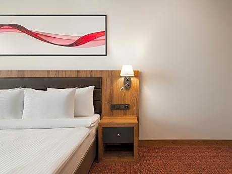 Superior King Room - Non-Smoking