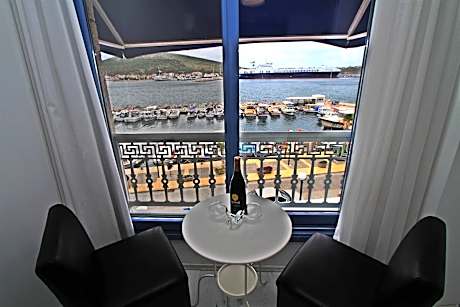 Triple Sea View