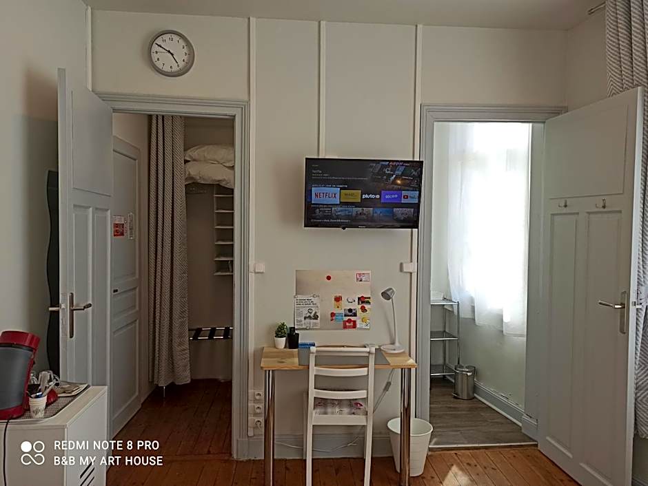 B&B My Art House (Douai Centre)